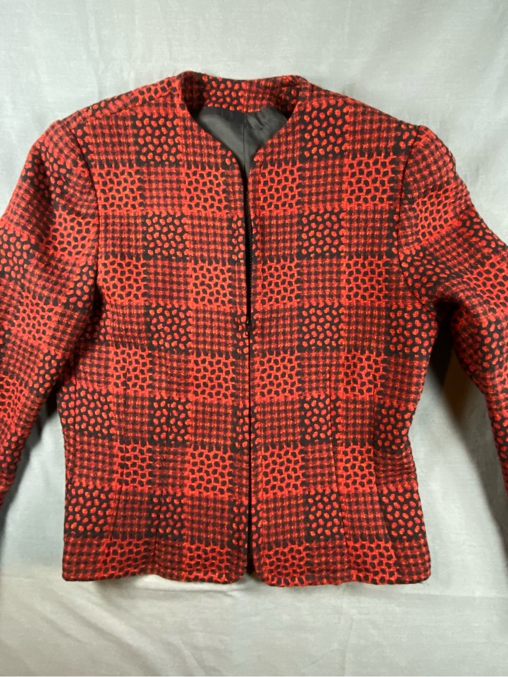 100% wool zip up Red Patterned Women's Jacket - Classic Collarless size 10